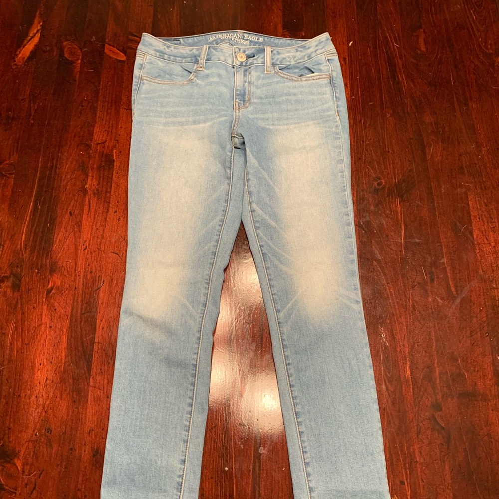 💕 American Eagle Jeans 💕
